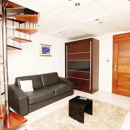 Kampanel Oda ve Kahvaltı