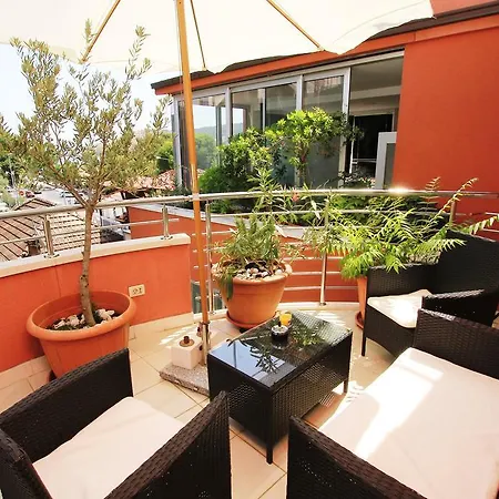 Kampanel Oda ve Kahvaltı