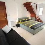 Kampanel Bed and Breakfast 4*
