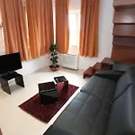 Kampanel Τρογκίρ