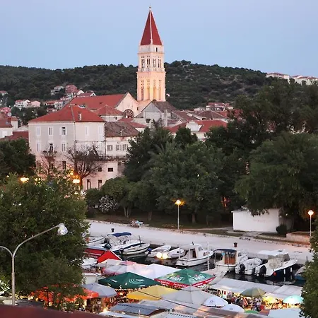 Nocleg ze śniadaniem Kampanel Trogir